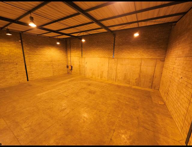 448M² WAREHOUSE TO LET IN LINBRO PARK